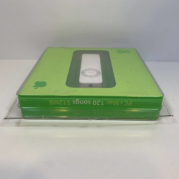 Apple iPod shuffle 1st Generation White (512MB) MA133LL/A New Sealed - Picture 3 of 6